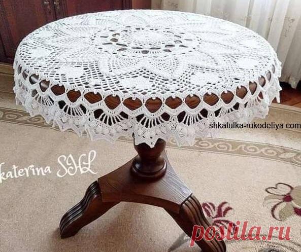 Скатертина мереживна кругла В'язана серветка на стіл схема