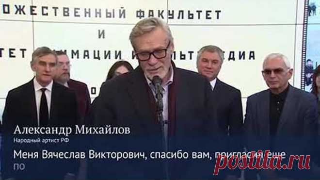 Вам стыдно называться русским? Вы батенька не русский, вы НИКТО.