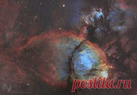 IC 1795 Туманность рыбий глаз / Интересный космос