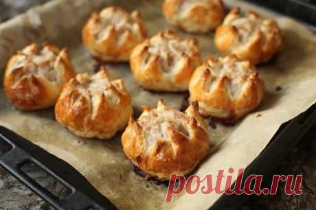 Необычные пирожки из слоеного теста с фаршем. Очень быстро и вкусно