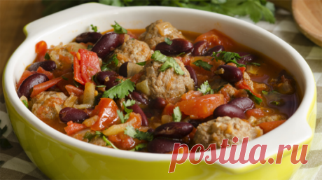 Тушеное мясо с фасолью и овощами - lublugotovit.me