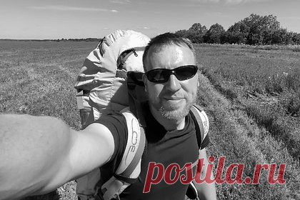 Россиянин погиб в Таджикистане из-за экстремального увлечения. Российский парапланерист Павел Чернов погиб в Харангонском ущелье Варзобского района Таджикиста 10 сентября. Во время полета турист потерял равновесие и уже не мог управлять парапланом. На место трагедии прибыла дежурная группа медиков и спасателей. Упав на землю, мужчина получил серьезные травмы и скончался на месте.