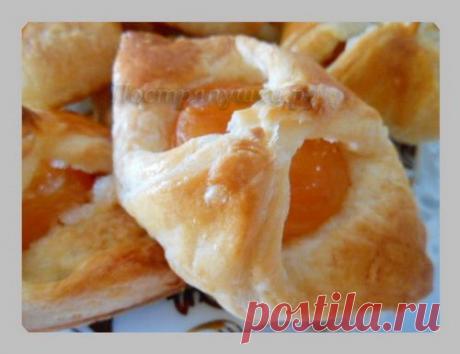 Слойки с курагой - рецепт с фото | Постряпушки.ру
