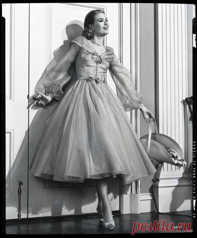 Grace Kelly from "High Society" by Eric Carpenter. (M-G-M, 1956)