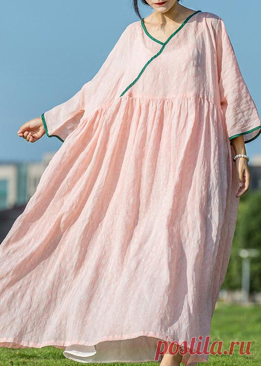 Simple pink linen Robes v neck exra large hem Maxi summer Dresses Simple pink linen Robes v neck exra large hem Maxi summer DressesThis dress is made of cotton or linen fabric, soft and breathy. Flattering cut. Makes you look slimmer and matches easlily. Materials used: linenMeasurement:Size S/US-2/EUR-34 length 120cm / 46.8