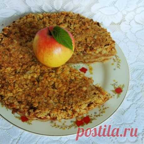 Пирог яблочный &quot;Домашний&quot; с овсяными хлопьями - кулинарный рецепт