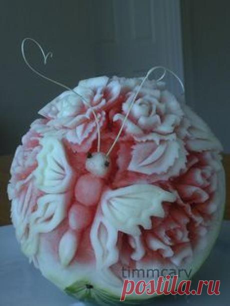 Butterfly #Watermelon #Carving #Fruit #Party decor #Catering #Food art +++ #Sandia #escultura #Mariposa #decoracion #Buffet #Celebracion #Banquete Solo Inspiracion