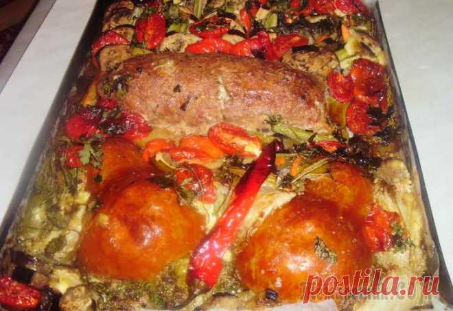 МЯСНОЙ РУЛЕТ С ГРИБАМИ В ОВОЩНОМ РАЮ!!!