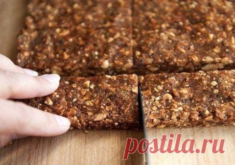 Энергетический батончик своими руками за 30 минут | Мамам, женщинам, бабушкам и очень любознательным.