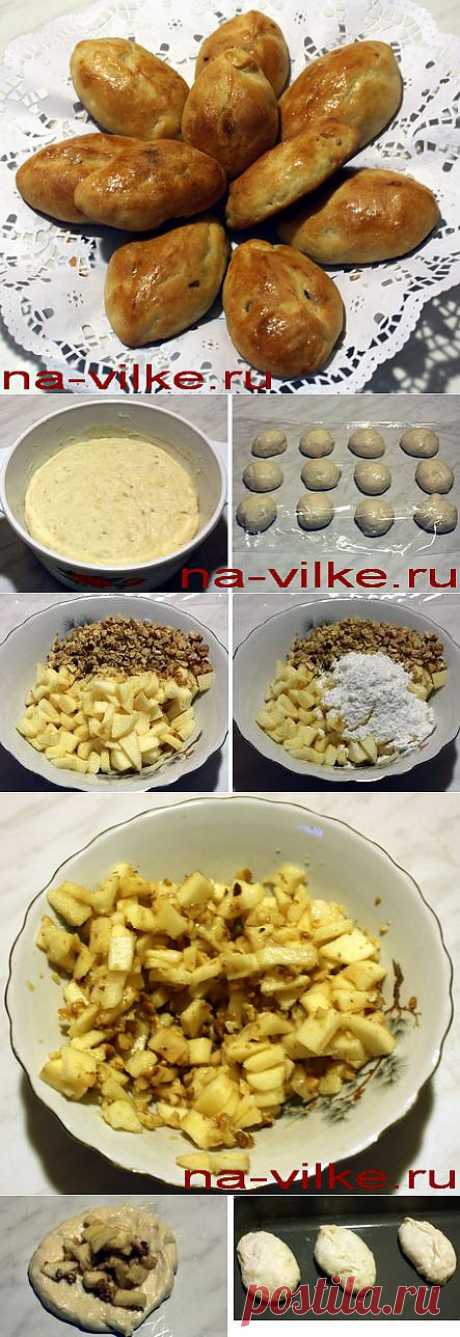 Пирожки постные с яблочной начинкой