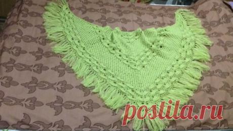 Шаль &quot;Салатовая бахрома&quot;