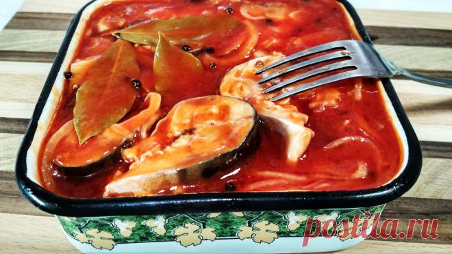 В этом маринаде селёдка получается вкусной, а скумбрия ещё вкуснее (с горячей картошечкой самое то) | Матрёшка с поварёшкой | Дзен