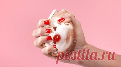 Диетолог Молчанова: стремящиеся похудеть люди часто едят слишком много «полезной» еды. Фармаколог, диетолог Наталья Молчанова рассказала, что люди, стремящиеся похудеть, часто едят слишком много «полезной» еды. Читать далее