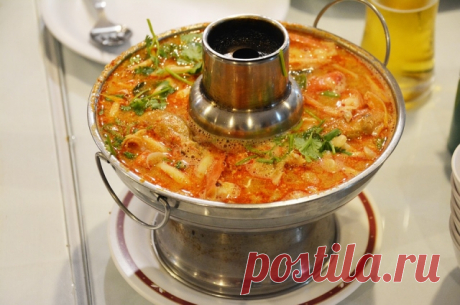 Национальное блюдо Лаоса и Таиланда: Том Ям — Фактор Вкуса