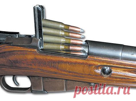 Универсальная винтовка Скаут: патроны и оптика  Отечественная версия универсального оружия, конечно, отличается от оригинальной. Купер жестко определяет калибр оружия как .308; в США этот патрон распространен и, соответственно, дешев. У нас ситуация другая, нам недоступны списанные армейские боеприпасы, наиболее привлекательные по цене.