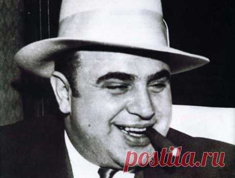 Аль Капоне придумал ставить срок годности на молочных продуктах. | Банки РФ