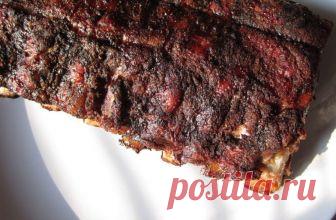 Рёбрышки из духовки «как на гриле» — божественный аромат и яркий вкус Любители шашлыков знают, что практически любое мясо на мангале или гриле получается особенно ароматным, с насыщенным, ярким, сочным вкусом. Повторить такое мясо дома довольно-таки нелегко, но, если за…