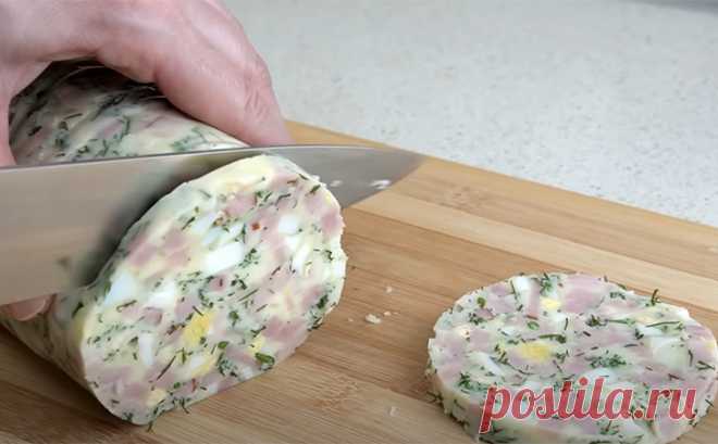 Такой мясной рулет в бутылке получается очень нежным и вкусным. Мне он нравится больше магазинной колбасы. Попробуйте приготовить, вам обязательно понравится!