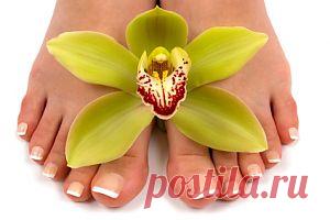 Боремся с грибком ногтей на ногах.