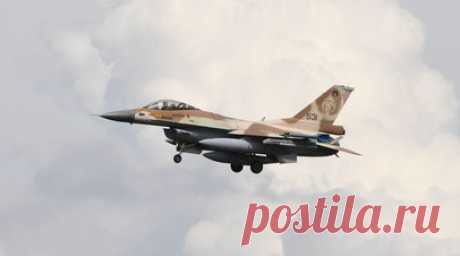 Израиль нанёс авиаудар по позициям сирийских войск. Заместитель руководителя российского Центра по примирению враждующих сторон (ЦПВС) в Сирии контр-адмирал Вадим Кулить заявил, что Израиль нанёс авиаудар по позициям сирийских войск. Читать далее