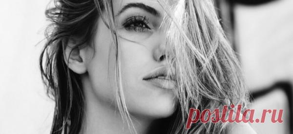 ЖЕНЩИНА, КОТОРАЯ УХОДИЛА ПО ЧАСТЯМ