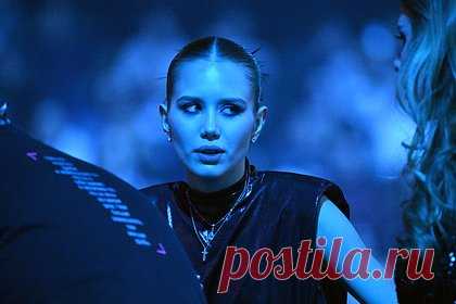 19-летняя невеста Лепса пришла на его день рождения в колье за 25 миллионов рублей
