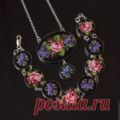 Микровышивка крестиком украшений