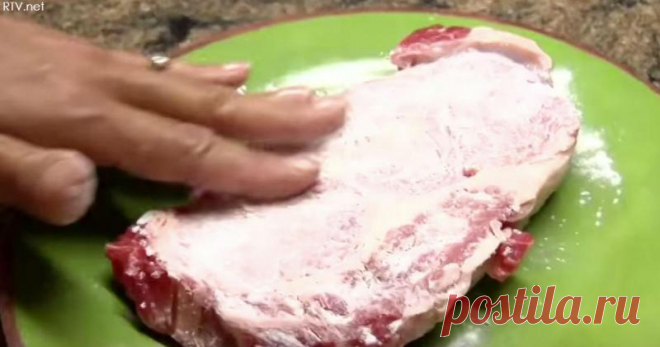 Вот почему посыпать мясо пищевой содой перед готовкой - отличная идея!