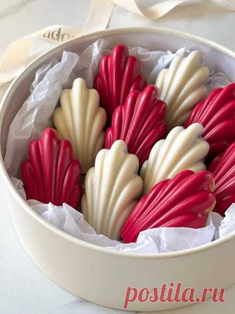 Десерты к праздникам 2025