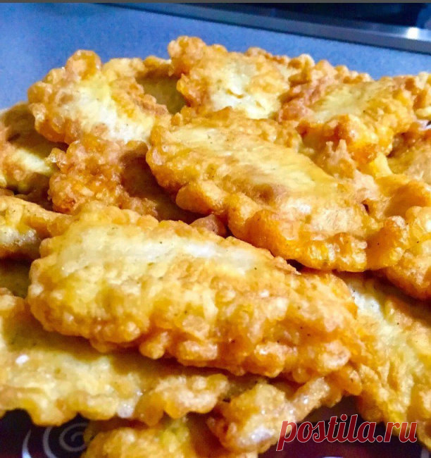 Не потеряйте этот рецепт! Очень вкусный кляр для мяса, курицы, рыбы!

Сегодня делюсь с вами рецептом необычного и очень ароматного кляра.
Такой кляр отлично подходит для куриного филе, рыбы,кальмаров и конечно же овощей.
Сам лук ощущаться не будет, а придаст пикантную нотку приготовленному блюду.
Всё что вы приготовите в этом оригинальном кляре можно смело подавать не только на ужин, но и на праздничный стол.

Ингредиенты:

Репчатый лук 1-2 шт среднего размера
Чеснок 1-2 з...