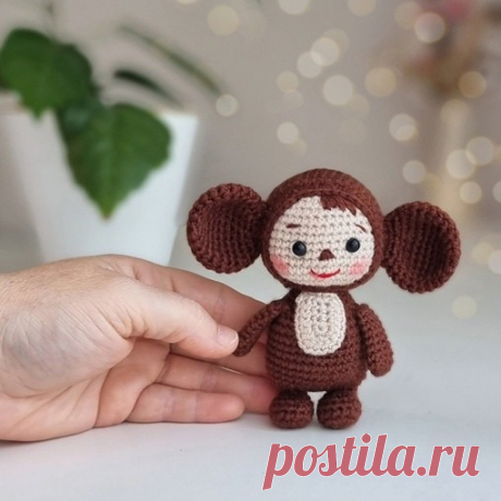 ​Чебурашка крючком Чебурашка крючкомАвтор: Автор: Елена Кузнецова.