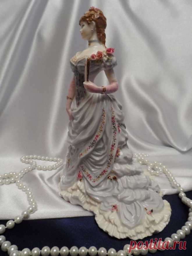 Изящные статуэтки Royal Worcester