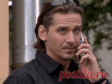 Звезда сериала «Знахарь» Батурин госпитализирован в Москве - Первый по срочным новостям — LIFE | NEWS