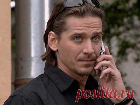 Звезда сериала «Знахарь» Батурин госпитализирован в Москве - Первый по срочным новостям — LIFE | NEWS