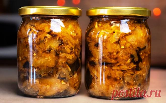 Маринованные баклажаны с чесноком на зиму. Так вкусно, что с утра приготовили, а к вечеру нечего было закатывать Маринованные баклажаны с чесноком — это популярная закуска, которая отличается пикантным вкусом и пряным ароматом. Баклажаны, маринованные таким образом, могут стать украшением любого стола и разнообразить повседневное меню. Баклажаны богаты витаминами, минералами и клетчаткой, а чеснок добавляет им остроты и пользы для здоровья. Маринование позволяет сохранить ...