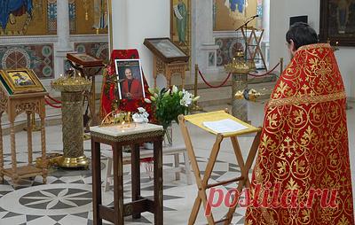 В Париже прошла панихида по Вячеславу Зайцеву. В ней приняли участие несколько десятков человек