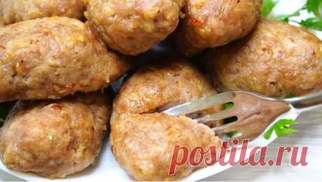 Когда хочу Вкусных котлет, но ЛЕНЬ стоять у плиты готовлю так, по вкусу как со сковороды
Сочные, нежные котлеты – любимое блюдо многих. Но кто сказал, что для их приготовления нужно часами стоять у плиты? Этот рецепт позволит вам получить вкусные, сочные котлеты, практически не тратя времени на готовку. Секрет – в правильном сочетании ингредиентов и способе приготовления в духовке. Готовьтесь к восхитительному результату, который приятно удивит вас и ваших близких!

Рецепт...