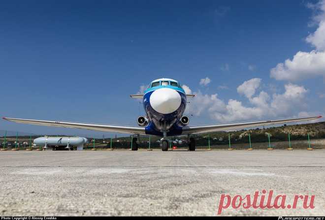 UR-87215 Мотор Сич Яковлев Як-40 - Planespotters.net Просто авиации