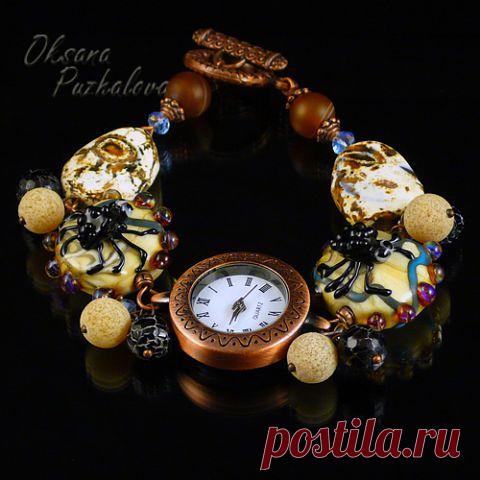 Украшения, выплавленные из стекла. Мастер Оксана Пужалова