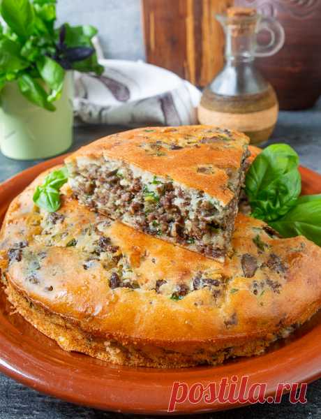 Заливной пирог с мясом и грибами