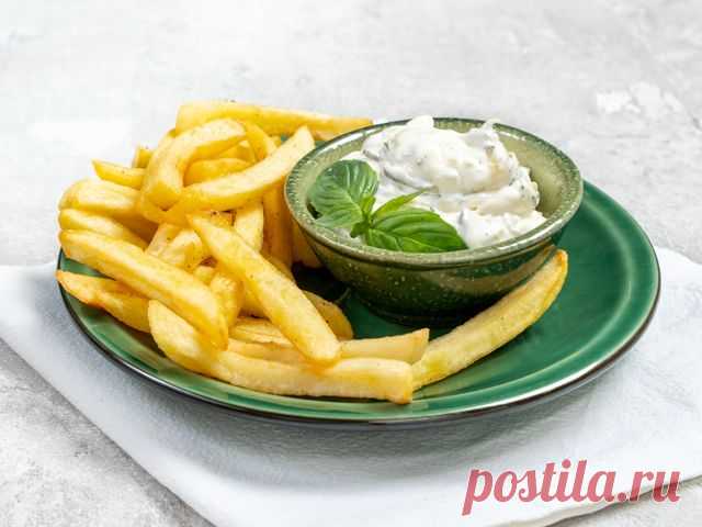 Вкусный соус тартар – пошаговый рецепт приготовления с фото Соус тартар подают к рыбе и мясу. Для простоты домашнего приготовления можно взять майонез в качестве основы и дополнить ингредиентами в зависимости от собственных предпочтений.