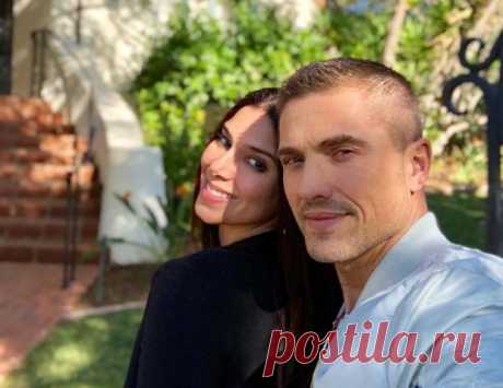 Розалин Санчес и Эрик Уинтер отметили годовщину свадьбы: красивые фото пары