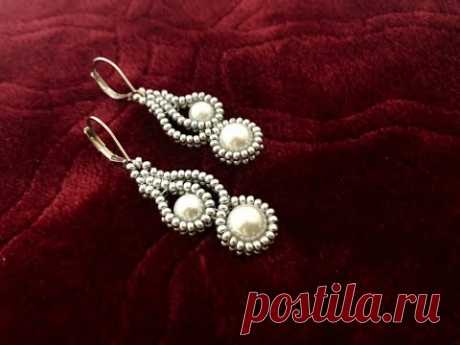 Mehndi Design Inspired Beaded Earrings || How to make Beaded Earrings || Pearl Earrings