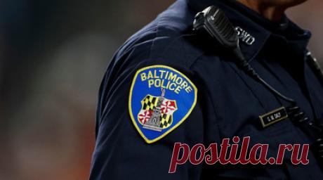 По меньшей мере 11 человек арестованы в Вашингтоне на акции против помощи Украине. По меньшей мере 11 человек были арестованы в ходе акции протеста против помощи Украине в американском Капитолии, сообщает РИА Новости. Читать далее