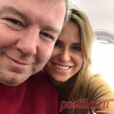 Зачем Александр Робак скрывает от общественности свою супругу