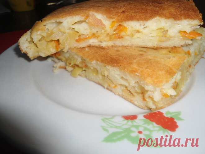 Пирог заливной с капустой пошаговый рецепт здесь...http://ligakulinarov.ru/r/pirog_zalivnoy_s_kapustoy_1206