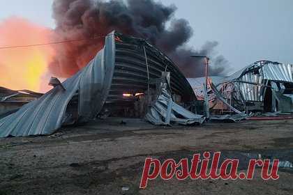 ВС России повредили зернохранилища в Одесской области. Глава Одесской областной военной администрации (ОВА) Олег Кипер сообщил, что Вооруженные силы (ВС) России ракетным ударом повредили зернохранилища и сельскохозяйственную технику в Одесской области. «Две ракеты попали в зернохранилища одного из сельскохозяйственных предприятий», — рассказал он.