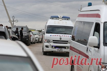 Российский миротворец погиб в Нагорном Карабахе. Российский миротворец погиб в результате ДТП, которое произошло в Нагорном Карабахе. Об этом сообщило Минобороны России. По данным ведомства, инцидент произошел 11 декабря. В результате съезда бронетранспортера БТР-82 с горной дороги погиб один военнослужащий, еще двое получили травмы средней и тяжелой степени.