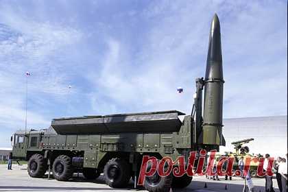 Российский «Искандер» точно поразил цель на стрельбах иностранного заказчика. Индустриальный директор комплекса вооружений госкорпорации «Ростех» Бекхан Оздоев рассказал, что ОТРК «Искандер-Э» поразил цель на стрельбах иностранного заказчика. На зарубежных испытаниях ракета попала в цель с беспрецедентной точностью, ударив в перекрестие наземной мишени с расстояния в 180 километров.