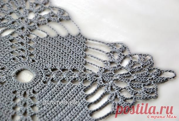 Большой квадратный мотив для скатерти 